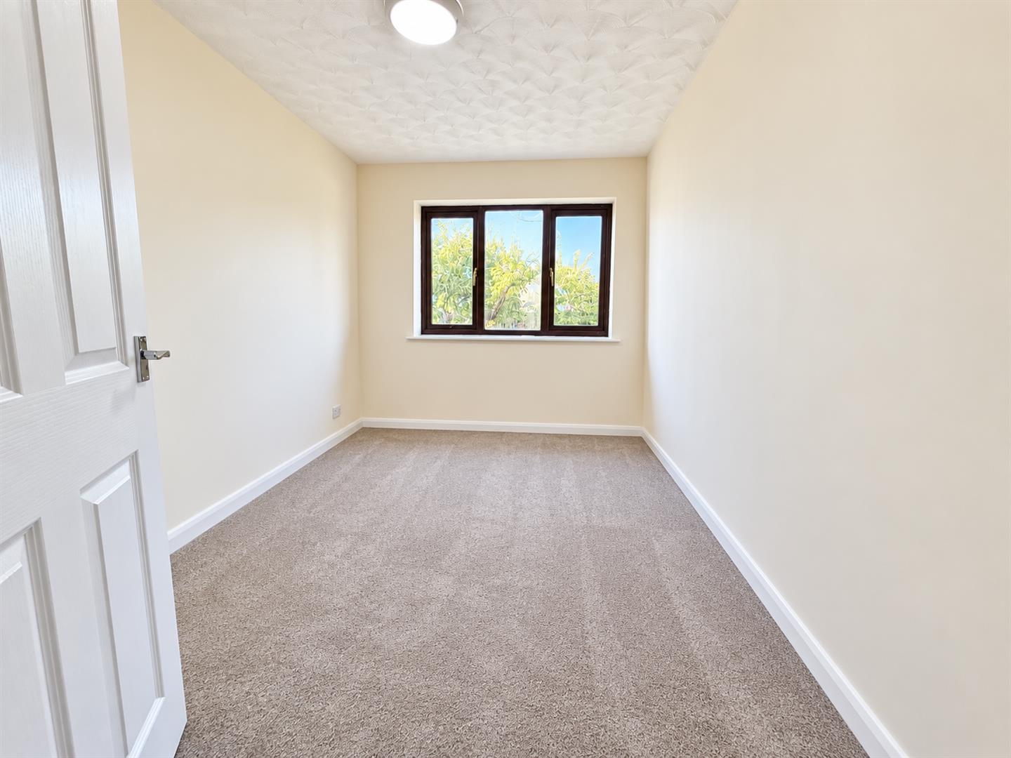 Canopias Close, Hull photo 2